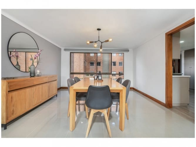 Apartamento de 3 alcobas en venta en El Poblado, Medellín, 221 m² · foto 9 de 24