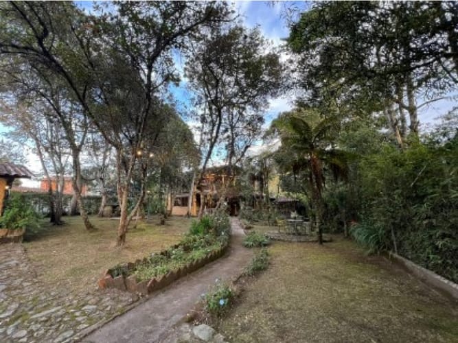 Casa de 3 alcobas en venta en Santa Elena, Medellín, 500 m² · foto 17 de 24