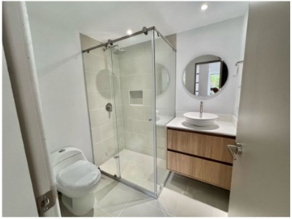 Apartamento de 3 alcobas en venta en Alejandría, Medellín, 171 m² · foto 8 de 18
