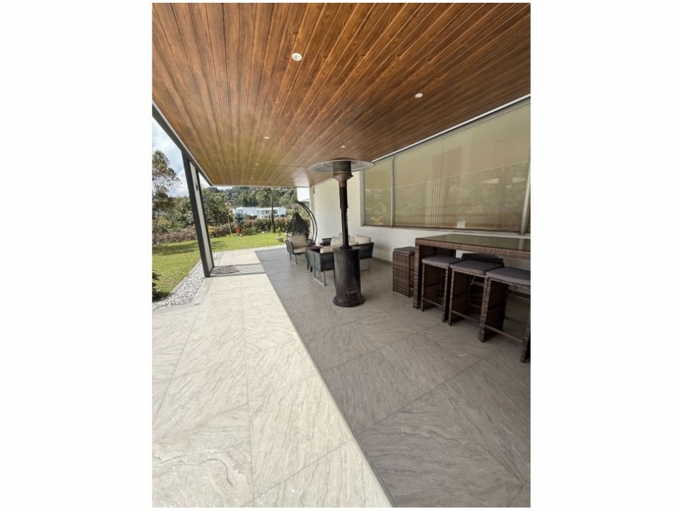 Casa de 5 alcobas en venta en Loma Del Escobero, El Retiro, 450 m² · foto 5 de 24