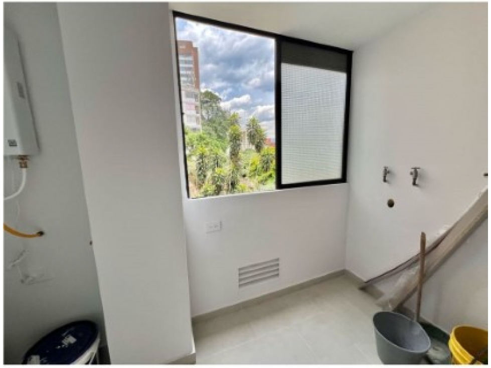 Apartamento de 3 alcobas en venta en Alejandría, Medellín, 171 m² · foto 11 de 18