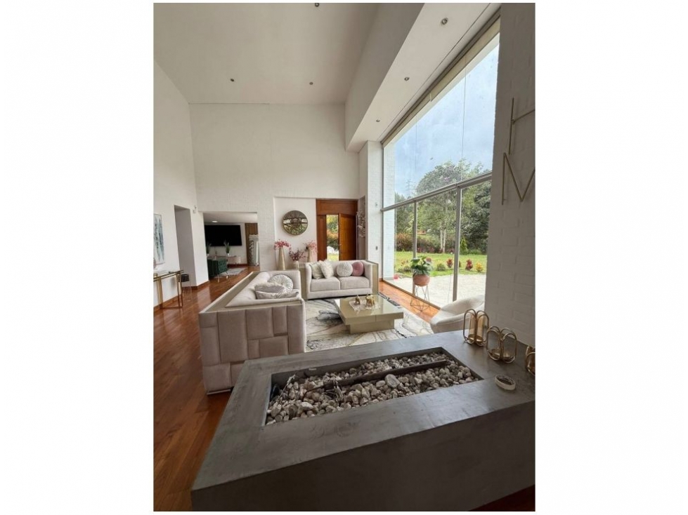 Casa de 5 alcobas en venta en Loma Del Escobero, El Retiro, 450 m² · foto 7 de 24
