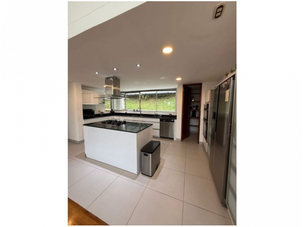 Casa de 5 alcobas en venta en Loma Del Escobero, El Retiro, 450 m² · foto 14 de 24