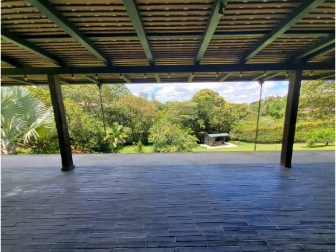 Casa de 3 alcobas en venta en El Rosal, Rionegro, 180 m² · foto 14 de 17