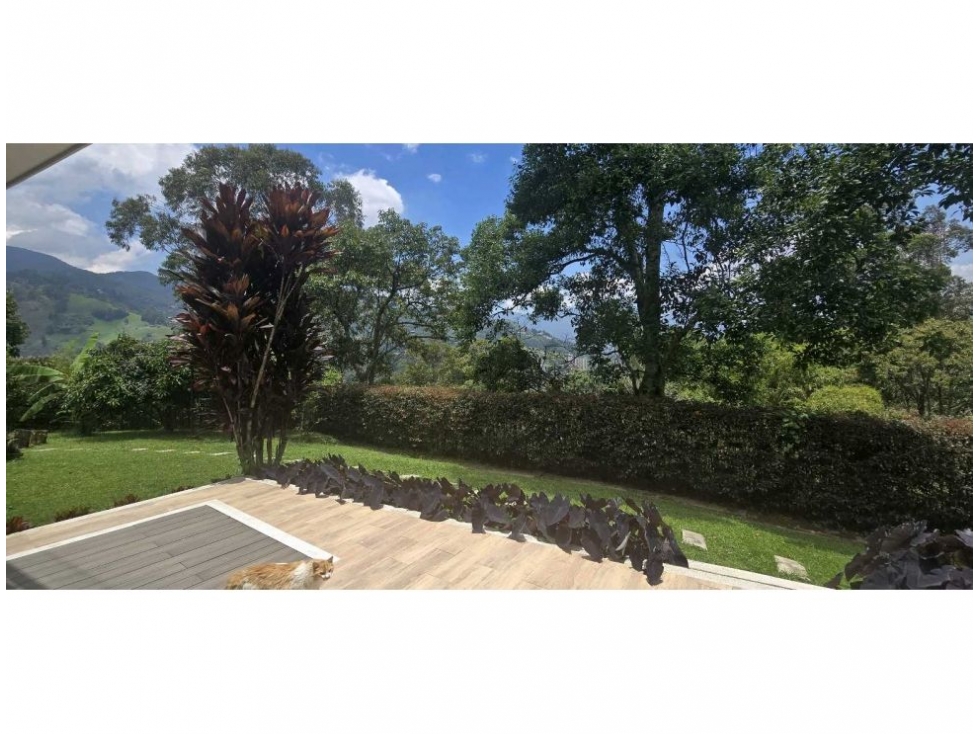 Casa de 4 alcobas en venta en Loma Del Escobero, Envigado, 430 m² · foto 5 de 24