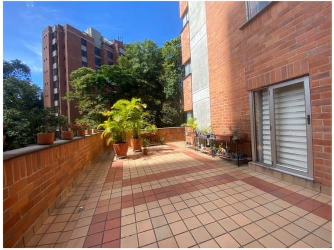 Apartamento de 3 alcobas en venta en El Poblado, Medellín, 180 m² · foto 12 de 16