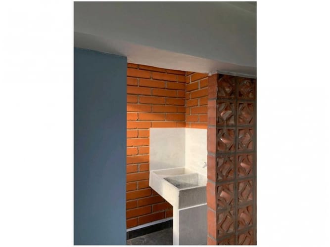 Apartamento de 2 alcobas en venta en Los Naranjos, Medellín, 93 m² · foto 7 de 16