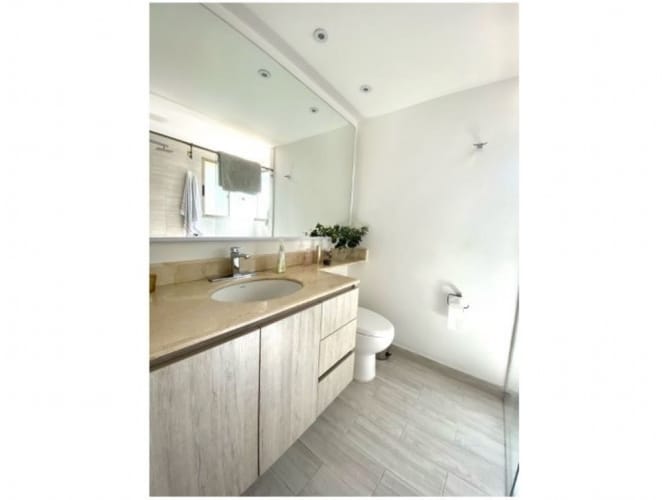 Apartamento de 3 alcobas en venta en El Poblado, Medellín, 180 m² · foto 14 de 16