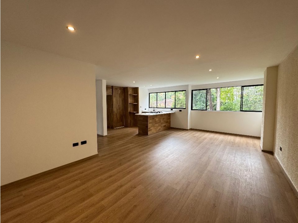 Apartamento en venta en El Poblado, Medellín · foto 10 de 10