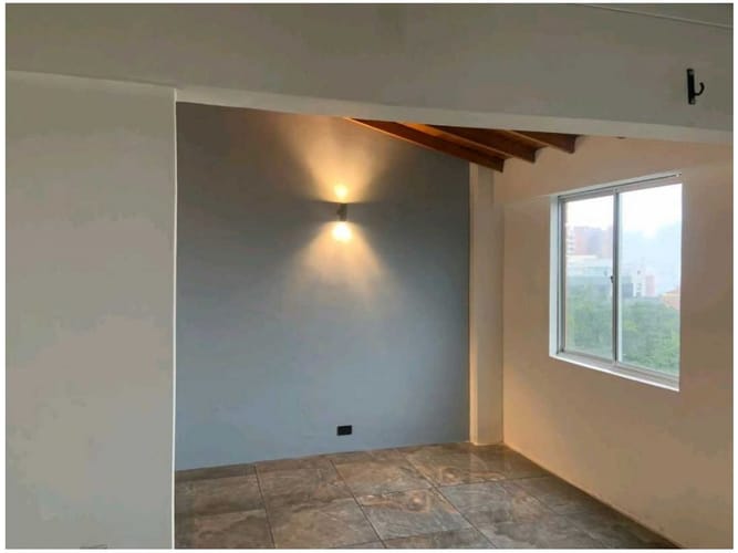Apartamento de 2 alcobas en venta en Los Naranjos, Medellín, 93 m² · foto 10 de 16