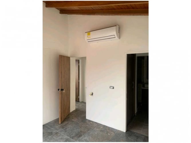 Apartamento de 2 alcobas en venta en Los Naranjos, Medellín, 93 m² · foto 12 de 16