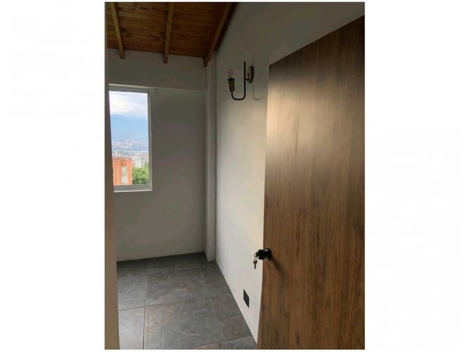 Apartamento de 2 alcobas en venta en Los Naranjos, Medellín, 93 m² · foto 16 de 16