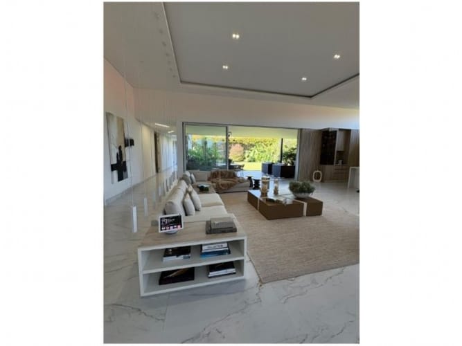 Casa de 3 alcobas en venta en Llano Grande, Rionegro, 480 m² · foto 4 de 15