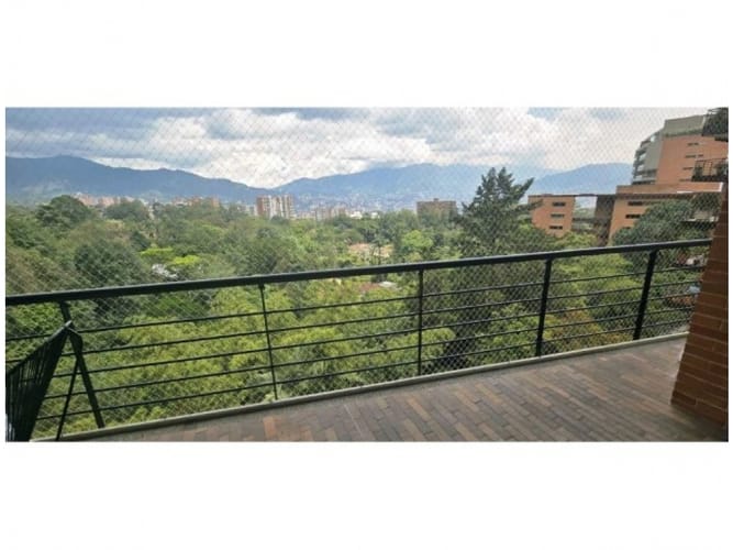 Apartamento de 3 alcobas en venta en El Poblado, Medellín, 197 m² · foto 11 de 20