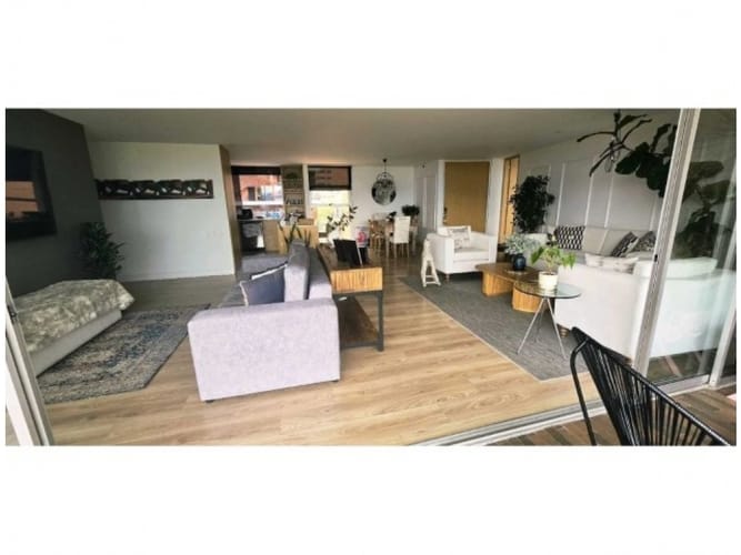 Apartamento de 3 alcobas en venta en El Poblado, Medellín, 197 m² · foto 12 de 20