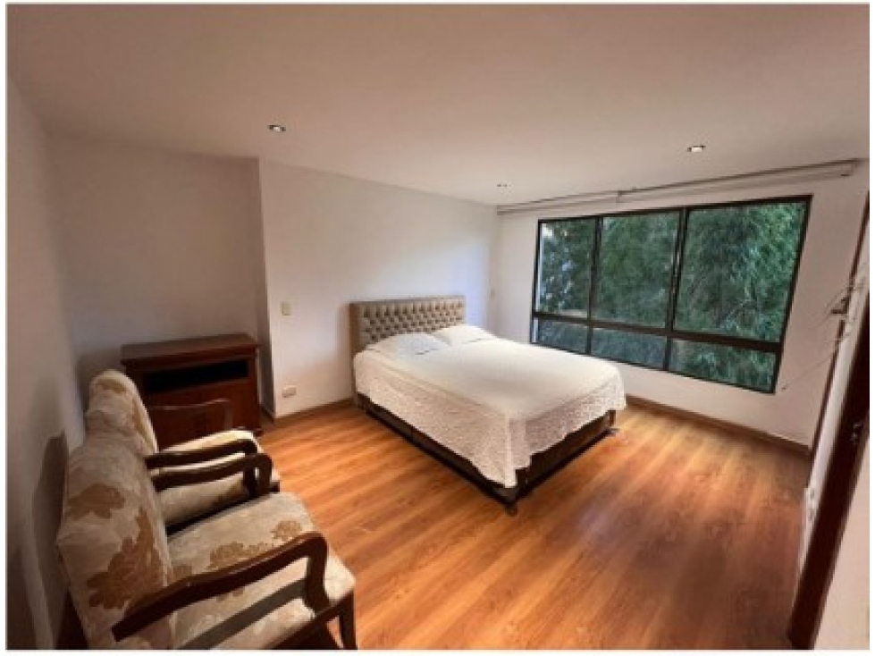 Apartamento en venta en El Poblado, Medellín · foto 12 de 24