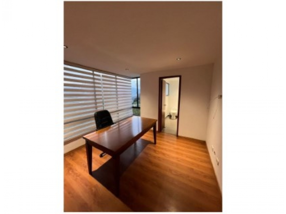 Apartamento en venta en El Poblado, Medellín · foto 13 de 24