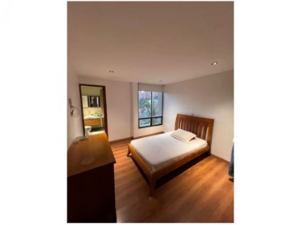 Apartamento en venta en El Poblado, Medellín · foto 22 de 24