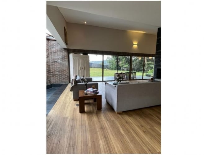 Casa de 3 alcobas en venta en Las Palmas, Envigado, 330 m² · foto 2 de 15