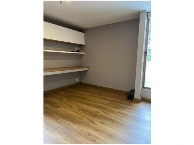 Casa de 3 alcobas en venta en Las Palmas, Envigado, 330 m² · foto 5 de 15