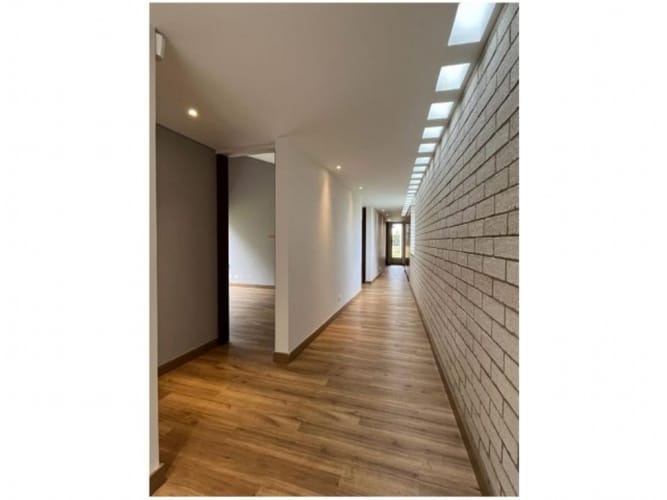 Casa de 3 alcobas en venta en Las Palmas, Envigado, 330 m² · foto 6 de 15