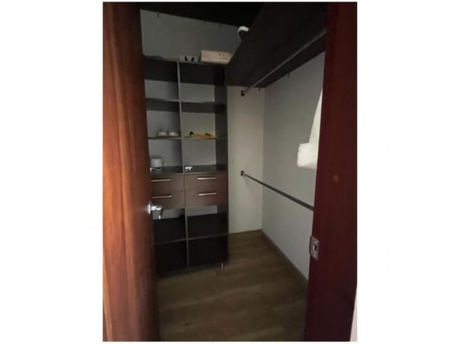 Casa de 3 alcobas en venta en Las Palmas, Envigado, 330 m² · foto 13 de 15