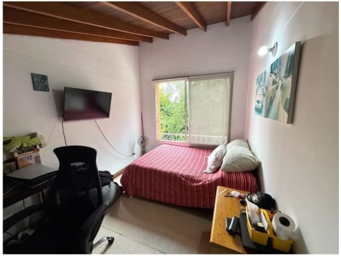 Casa de 3 alcobas en venta en San Lucas, Medellín, 248 m² · foto 16 de 20