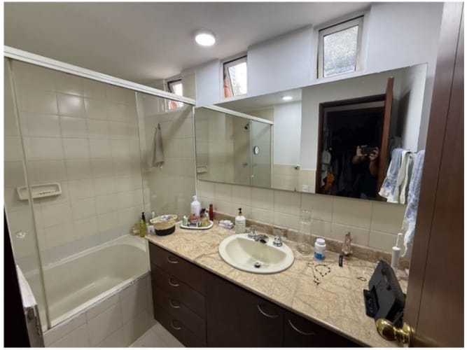 Casa de 3 alcobas en venta en San Lucas, Medellín, 248 m² · foto 19 de 20
