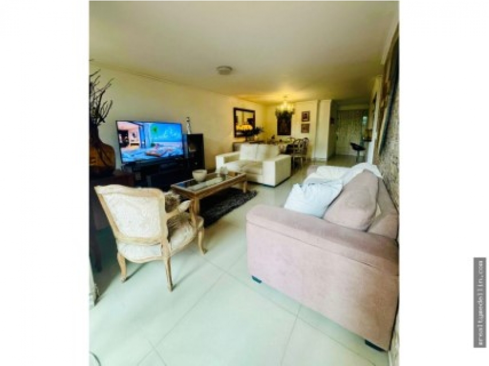 Apartamento en venta en El Poblado, Medellín · foto 6 de 19