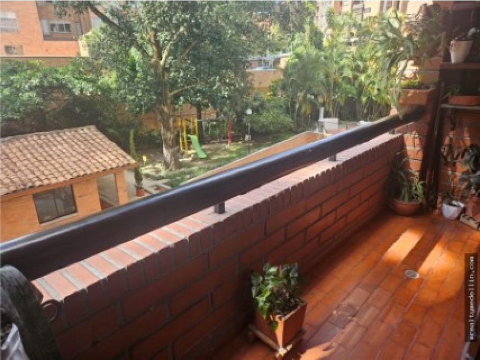 Apartamento en venta en El Poblado, Medellín · foto 7 de 19