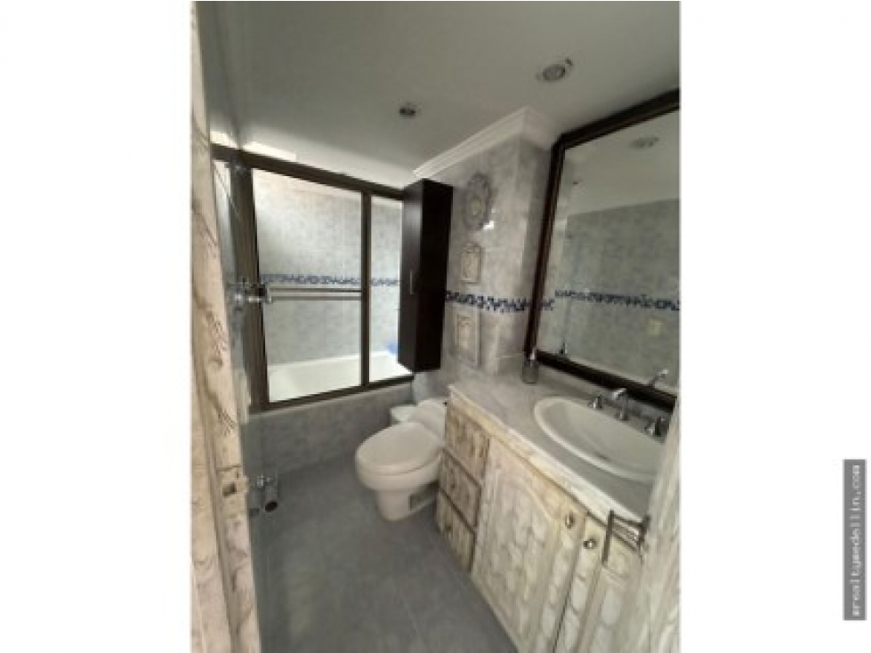 Apartamento en venta en El Poblado, Medellín · foto 14 de 19