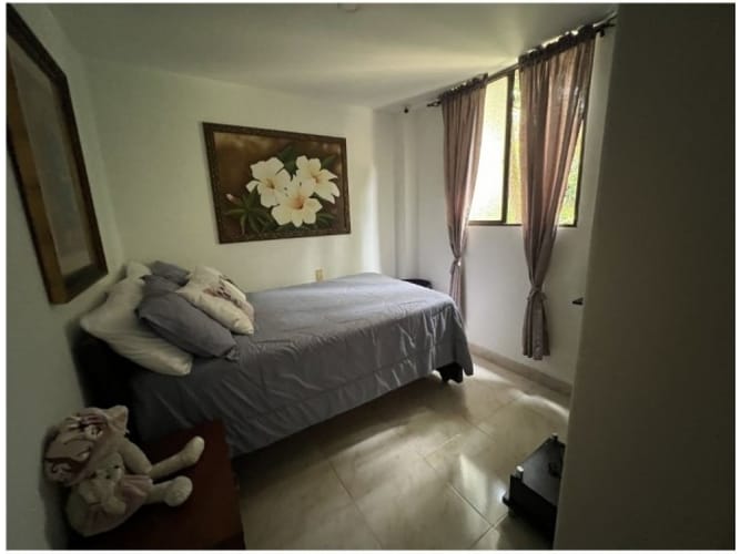 Casa de 5 alcobas en venta en Loma Benedictinos, Envigado, 364 m² · foto 17 de 24