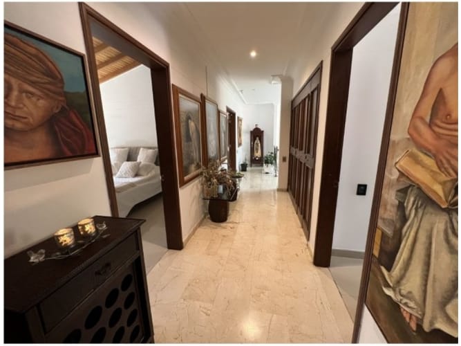Casa de 5 alcobas en venta en Loma Benedictinos, Envigado, 364 m² · foto 23 de 24