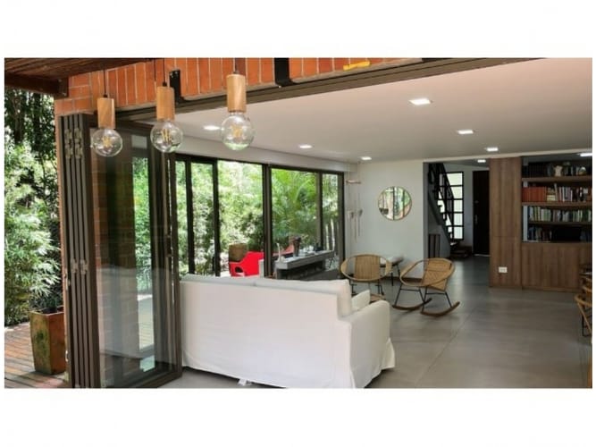Casa de 4 alcobas en venta en Rincon Del Parque, Envigado, 260 m² · foto 4 de 12