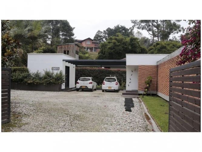 Casa de 3 alcobas en venta en Llano Grande, Rionegro, 230 m² · foto 23 de 24