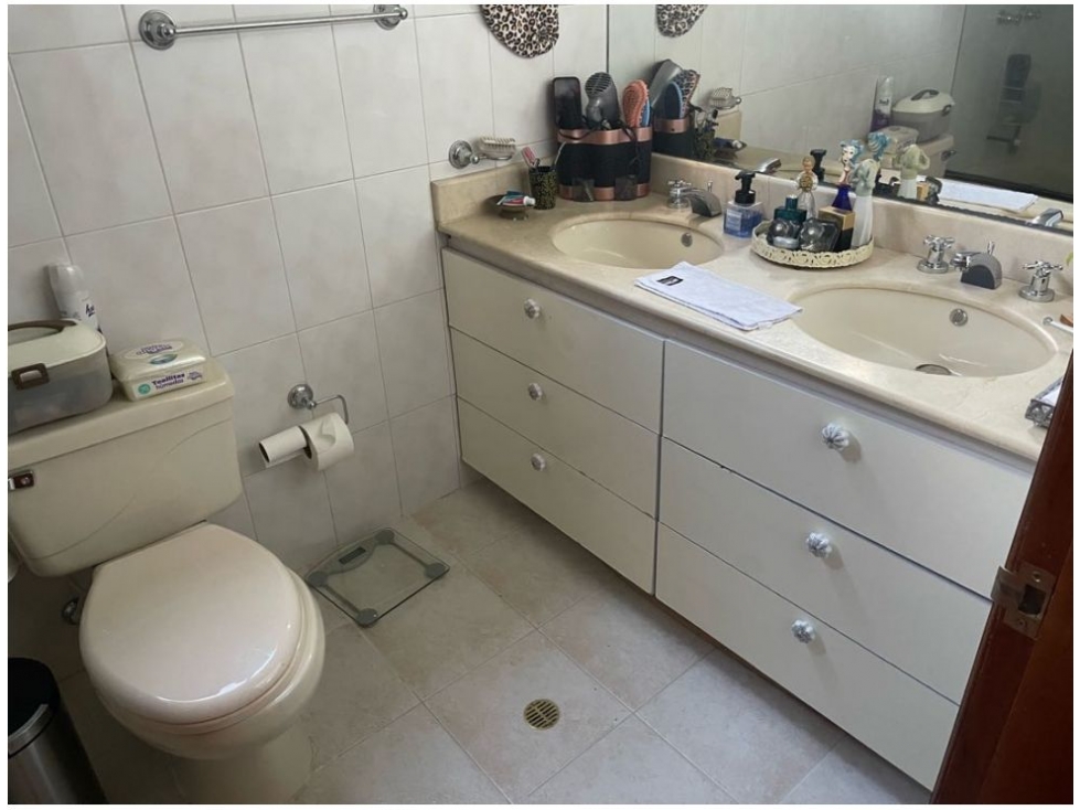 Apartamento en venta en El Poblado, Medellín · foto 11 de 18