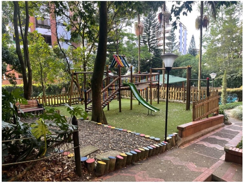 Apartamento en venta en El Poblado, Medellín · foto 17 de 18