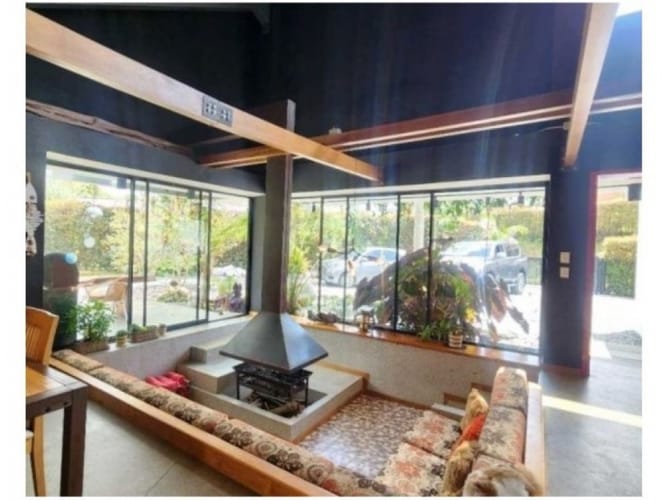 Casa de 4 alcobas en venta en Loma Del Escobero, Envigado, 500 m² · foto 2 de 15
