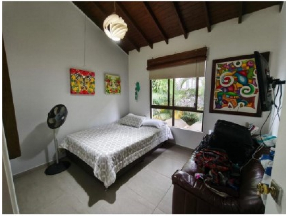 Casa de 4 alcobas en venta en El Poblado, Medellín, 150 m² · foto 7 de 12