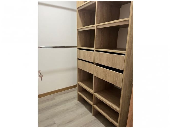 Apartamento de 3 alcobas en venta en El Poblado, Medellín, 98 m² · foto 7 de 9