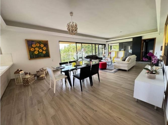 Casa de 5 alcobas en venta en Las Palmas, Envigado, 411 m² · foto 2 de 15