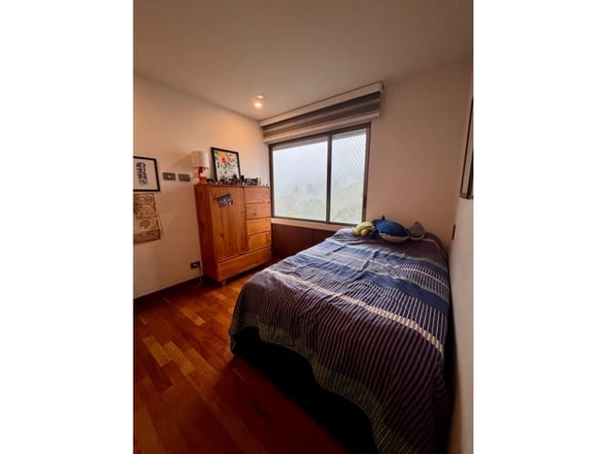 Apartamento de 3 alcobas en venta en Altos Del Poblado, Medellín, 232 m² · foto 9 de 16