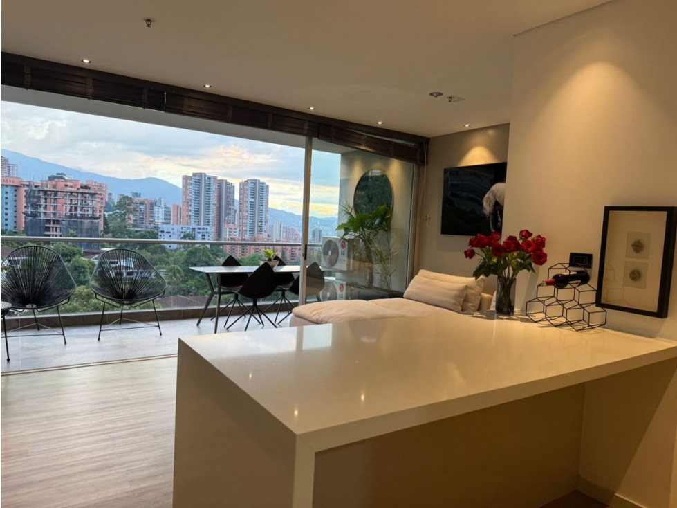 Apartamento en venta en Altos Del Poblado, Medellín · foto 16 de 18