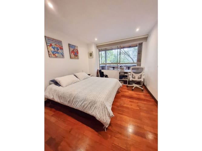 Apartamento de 3 alcobas en venta en Los Naranjos, Medellín, 235 m² · foto 9 de 15