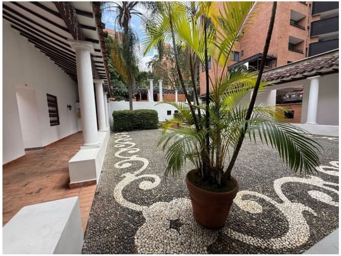 Apartamento de 3 alcobas en venta en El Poblado, Medellín, 162 m² · foto 6 de 24
