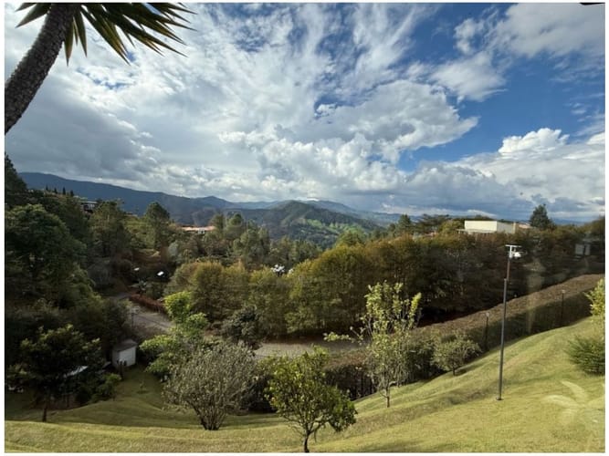 Casa de 5 alcobas en venta en Pantanillo, El Retiro, 520 m² · foto 13 de 24