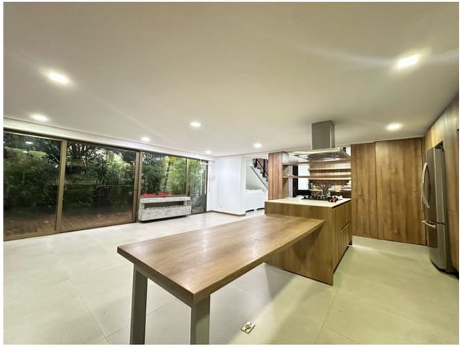 Casa de 4 alcobas en venta en La Sebastiana, Envigado, 241 m² · foto 6 de 22
