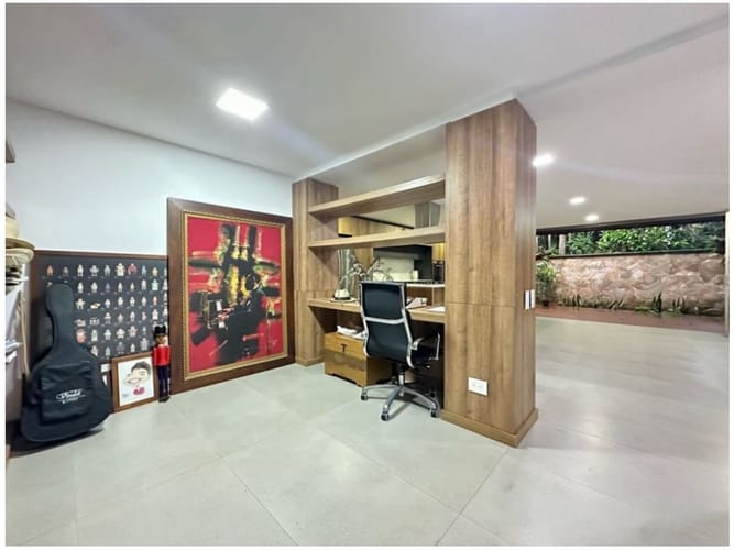 Casa de 4 alcobas en venta en La Sebastiana, Envigado, 241 m² · foto 9 de 22