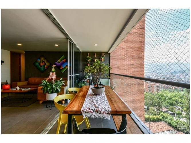 Apartamento de 3 alcobas en venta en Loma Del Esmeraldal, Medellín, 110 m² · foto 5 de 18