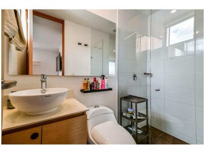 Apartamento de 3 alcobas en venta en Loma Del Esmeraldal, Medellín, 110 m² · foto 12 de 18